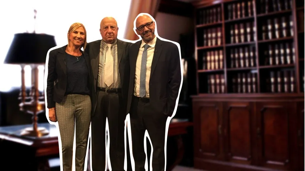 Los profesionales del Estudio Jurídico Integral Medah en su oficina de Córdoba